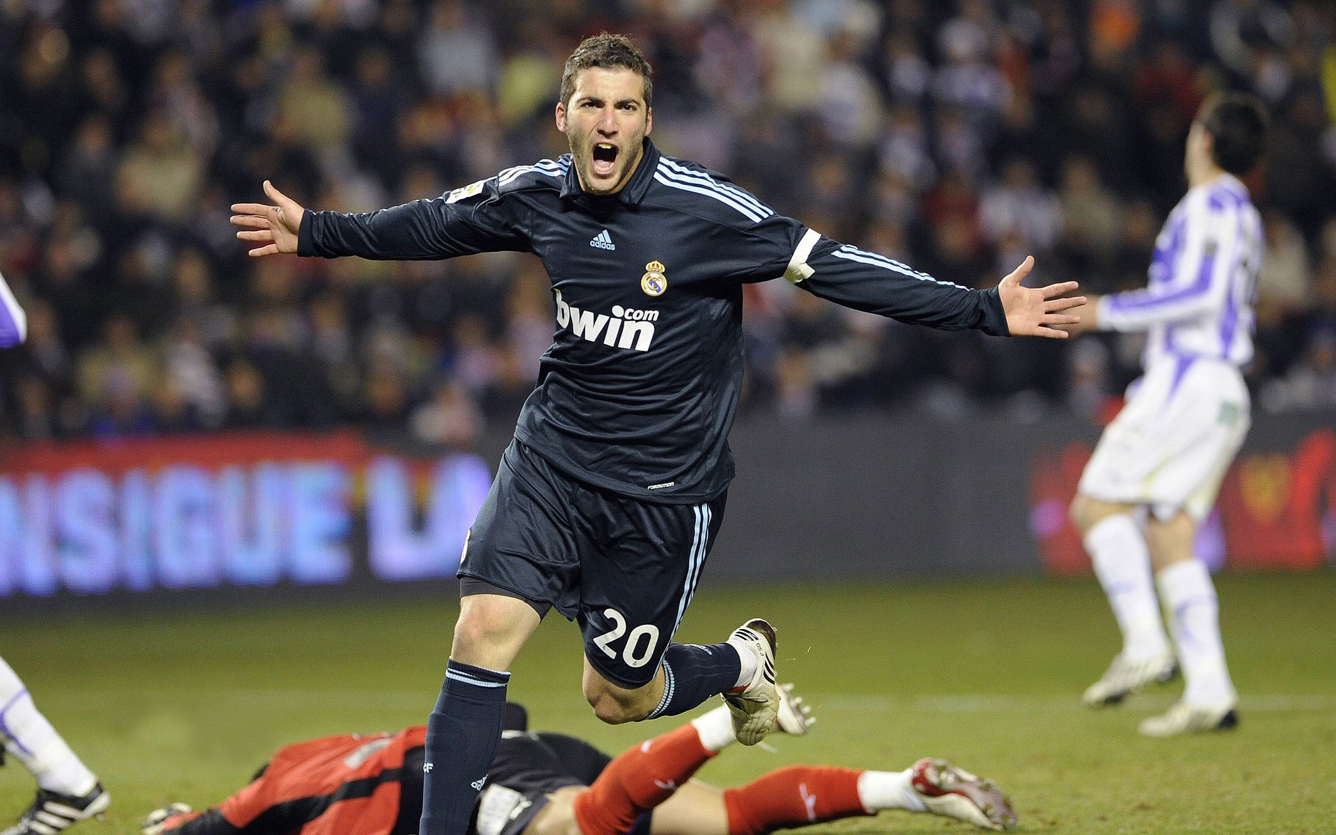 费德勒宣布退役 传奇生涯画上完美句点